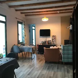 Cling 43 Bed and breakfast